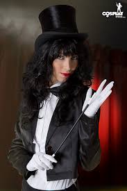 Angela Nude in Zatanna - Free Cosplay Erotica Picture Gallery at Elite Babes