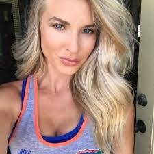 Kimberly Settle's Instagram, Twitter & Facebook