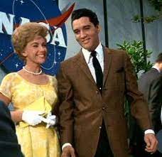 It Happened At The World S Fair Elvis Joan O Brien Elvis Movies Elvis Hollywood