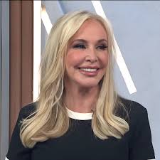 HotNews #RHOC Shannon Beador arrested again by police after discovering a  dead body behind her house