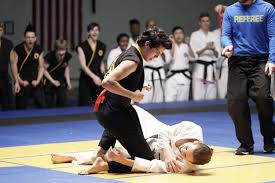 In the cobra kai season 2 finale, the fight sequence between robby and miguel references the series' major themes. Cobra Kai Season 3 Are You Team Miguel Or Team Robby