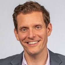 Joel Maynes's Instagram, Twitter & Facebook