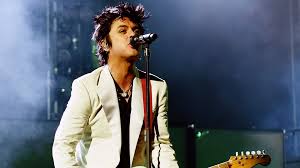 Billie Joe Armstrong Covers John Lennon S Gimme Some Truth Listen Pitchfork During green day's recent show at london's o2 arena, frontman billie joe armstrong invited a disabled fan named rachel to join the gang onstage and rock out a bit. billie joe armstrong covers john lennon