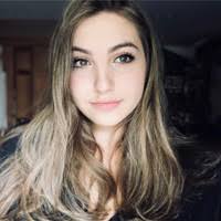 Serena Berger's Instagram, Twitter & Facebook