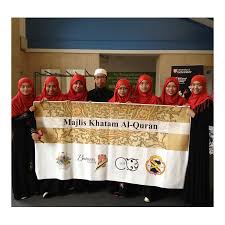 This is traditionally done by children on their 11th birthday, however all ages may do it. Brueastmidland Khatam Al Quran 2012 2013 Brunei Warwick Society