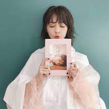 邵雨薇ivyshao on instagram 熱騰騰 微雨你預購了沒 beautiful instagram kdrama