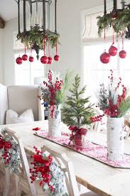 Red And White Christmas Table Setting Ideas Red Christmas Decor Christmas Table Decorations White Christmas Decor