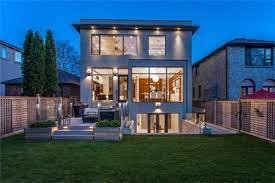 332 Douglas Avenue Toronto Ontario M5m1h1 Key To Real Estate Find House Condo Real Estate Properties For Sale I Toronto Neighbourhoods Listing House Bedford Park
