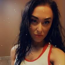 Jessica Poulin's Instagram, Twitter & Facebook