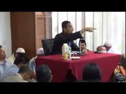 Lalu bagaimana dengan perselisihanku dengan ayah? Batasan Menantu Dengan Ibu Tiri Ustaz Azhar Idrus Youtube