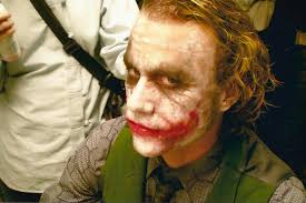 Heath ledger's performance as the joker in the dark knight (2008) reinvented a classic batman villain and won him rave reviews from critics. Cine Imagenes No Antes Vistas De Heath Ledger Como El Joker En El Set De The Dark Knight Bds