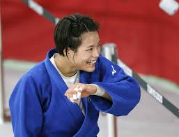 Sep 06, 2019 · 阿部詩選手の父親は「阿部浩二（あべこうじ）」さんと言います。年齢は2019年で49歳になられるようなので、恐らく1970年生まれの方ではないでしょうか。 Bktjn7suwy6h M