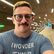 Jason Bauch's Instagram, Twitter & Facebook