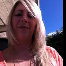 Yvette Kramer (@YvKramer)