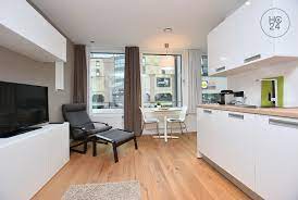 Sie sind mit eigenen badezimmern ausgestattet und können selbst eingerichtet werden. Mobliertes Wohnen Stuttgart Zwischenmiete Kurzzeitwohnen Zimmer