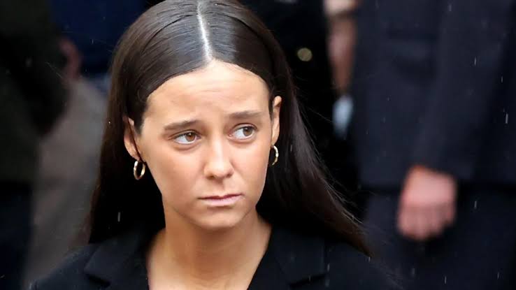 Victoria Federica, rotunda, opina sobre la labor del rey Felipe VI en su  polémica visita a Paiporta: su mensaje