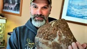 'Agate Man' coming to Douglas County Library