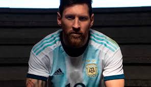 4.9 / 5 ( 75 votos ) aquí tienes las camisetas selección de argentiana 2020/2021 con ellas y el resto de equipaciones de está gran selección. Se Filtro La Nueva Y Extrana Camiseta De La Seleccion Argentina Nexodiario