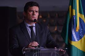 O presidente jair bolsonaro acompanhado por sergio moro e outros ministros. Sergio Moro A Quarta Via Para As Eleicoes De 2022
