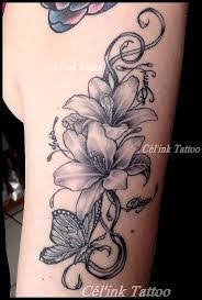 Tout d'abord un peu d'historique. Resultat De Recherche D Images Pour Tatouage Fleur De Lys Avec Prenom Tattoos Flower Tattoo Flowers