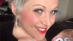 Carrie Smedley's Instagram, Twitter & Facebook