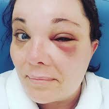 Jeanie Bell's Instagram, Twitter & Facebook