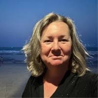 20+ "Lorraine Nee" profiles