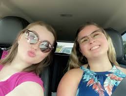 Isabelle Conlon and Michael Vice's Wedding Website