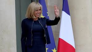 Este prima vizită de stat pe care casa albă o organizează în mandatului lui donald trump, deși președintele american a mai găzduit lideri europeni de aceeași anvergură. Brigitte Macron Statutul SÄu Va Fi Clarificat Printr O CartÄ Rfi Mobile