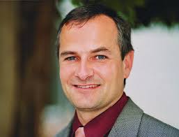 Institut für Finanz- dienstleistungen Zug IFZ