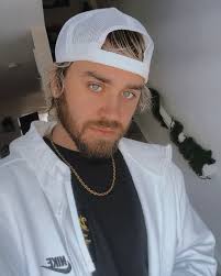 29th birthday 🎉 🎂 thanks for the birthday wishes , love you ❤️.