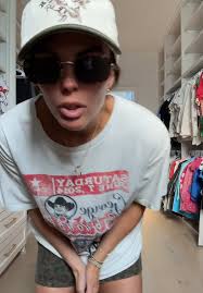 Heather Runge (@heathercrunge)