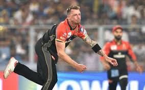 Dale steyn bowls first ball of new years test at newlands, cape town, south africa. South Africa Have Extra Work In Hand Now To Get Dale Steyn Back Fit For World Cup