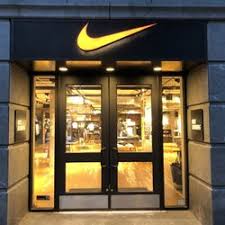 Shop everything in stock in your area for pickup at your favorite store when you choose pick up tomorrow. Best Sport Stores Near Me March 2021 Find Nearby Sport Stores Reviews Yelp
