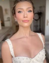 Everyone, please read to the end Oof... I haven't posted this much in a  while. I got a couple of private messages asking why a review got removed.  If you have been