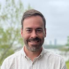 Jeffrey Borg's Instagram, Twitter & Facebook