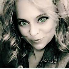 Shannon (@sparkshan3)