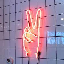 Instagram Beitrag Von Let There Be Neon Mai 29 2017 Um 11 59 Utc