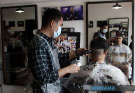 Check spelling or type a new query. Bernama On Twitter Kedai Gunting Rambut Yang Mula Beroperasi Di Sekitar Bandar Meru Raya Ipoh Setelah Perak Memasuki Fasa Dua Kawalan Pergerakan Dalam Pelan Pemulihan Negara Hari Ini Abdullah Mohd Yusof