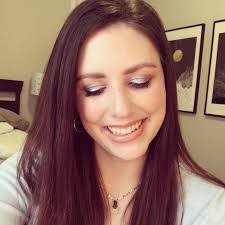 Katie Ellinger's Instagram, Twitter & Facebook