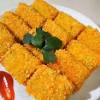 Tumis bawang yang sudah di haluskan sampai wangi, setelah itu angkat. 1