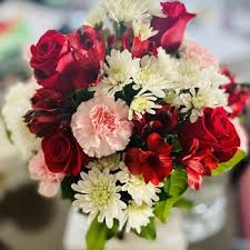 It offers delivery services on a daily basis to all bay area customers. Fremont Flowers Gifts 116 Photos 125 Reviews Florists 4050 Alder Ave Fremont Ca Phone Number Yelp