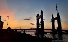 Download mp3 jembatan angkat kuala terengganu dan video mp4 gratis. 10 Fakta Menarik Tentang Jambatan Ikonik Kuala Terengganu Draw Bridge Cerita Huda By Huda Halid