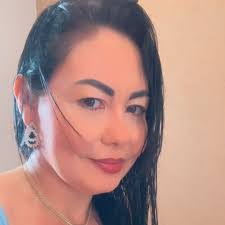 Joyce Miranda's Instagram, Twitter & Facebook