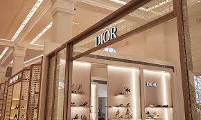 Shop thousands of products online from your favourite brands across fashion, shoes, beauty, home, electrical, designer & more. A Designer Shoe Destination Like No Other