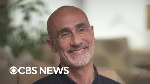 In Conversation: Arthur C. Brooks (FROM STRENGTH TO STRENGTH) & Gretchen  Rubin