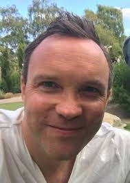 Elsa Frank's Instagram, Twitter & Facebook