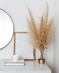 Pampas Grass Decor Minimalist Decor Bedroom Decoracao Com Capim Dos Pampas Decoracao Minimali Australian Home Decor Minimalist Home Decor Minimalist Decor
