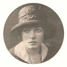 75 Campbell Studios Image: PICRYL