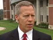 Hanged Census worker died from asphyxiation; FBI looking into foul play